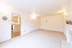 Lounge- click for photo gallery